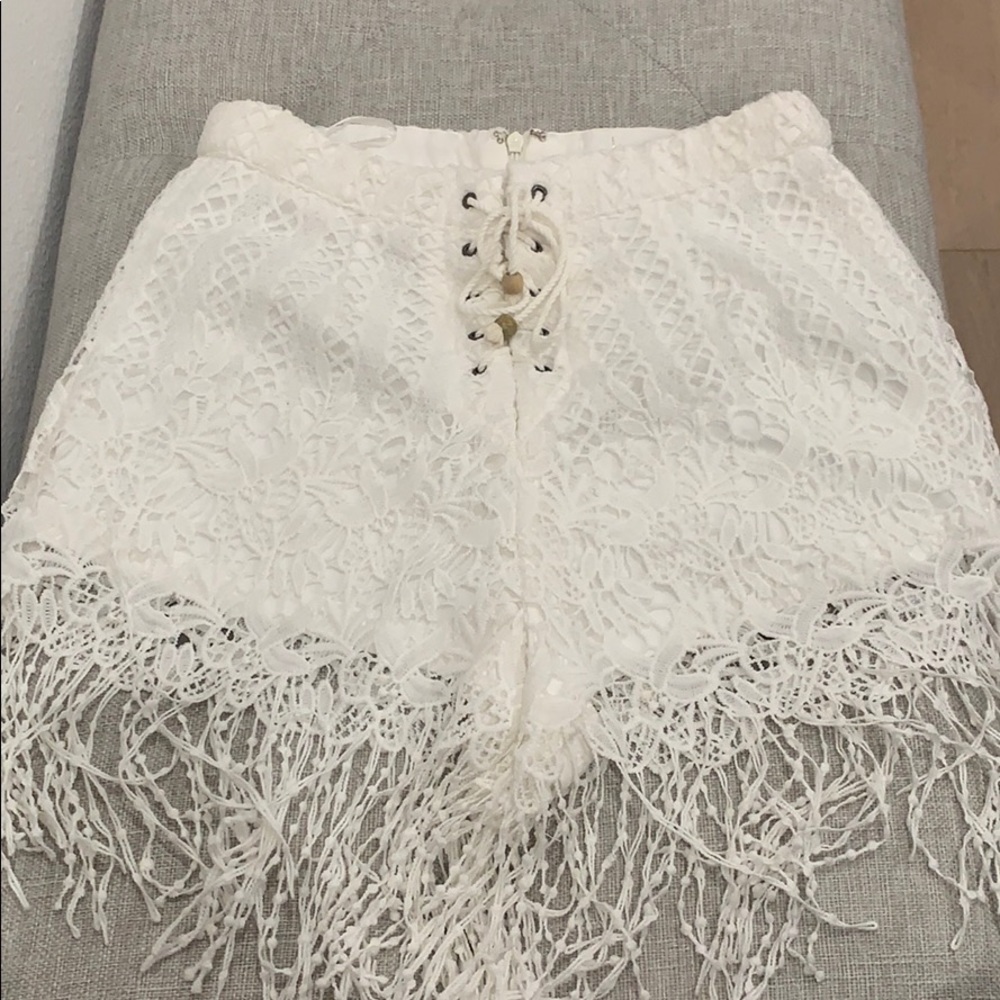 Fringe lace shorts